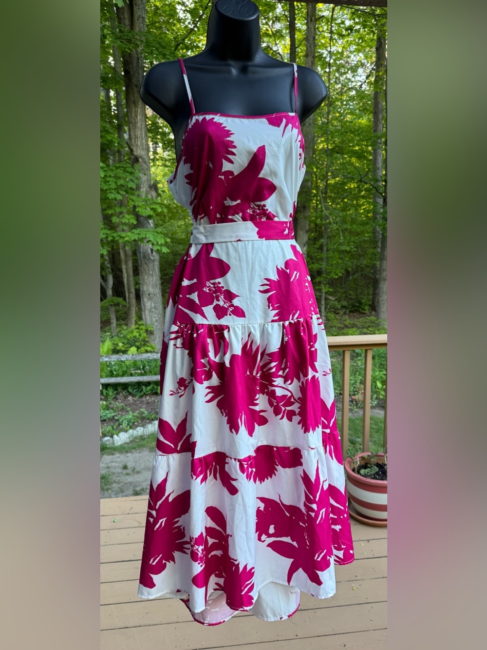 SHEIN White and Fuchsia Floral Tiered Maxi Dress with Spaghetti Straps